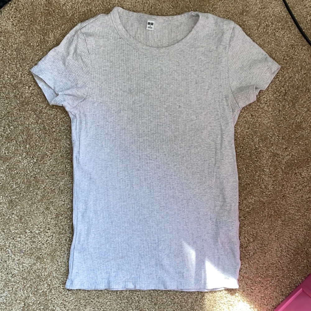 Uniqlo Women’s Tee